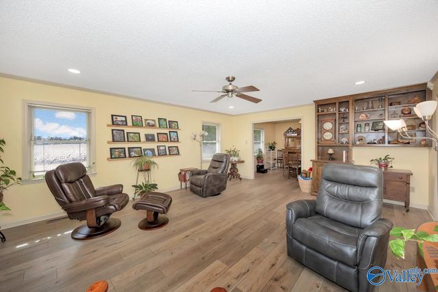 156 County Lake Road, New Market, AL 35761