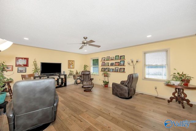 156 County Lake Road, New Market, AL 35761