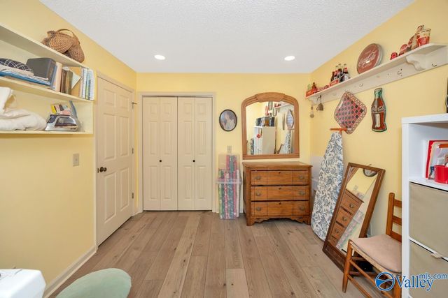 156 County Lake Road, New Market, AL 35761