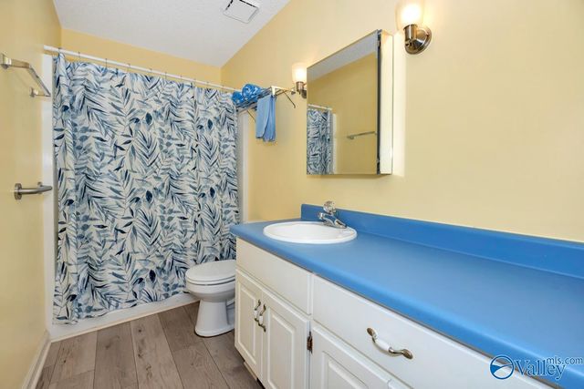 156 County Lake Road, New Market, AL 35761