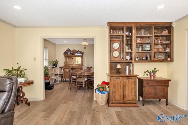 156 County Lake Road, New Market, AL 35761