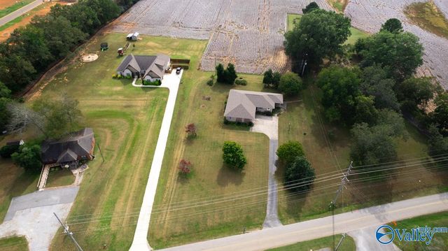 156 County Lake Road, New Market, AL 35761