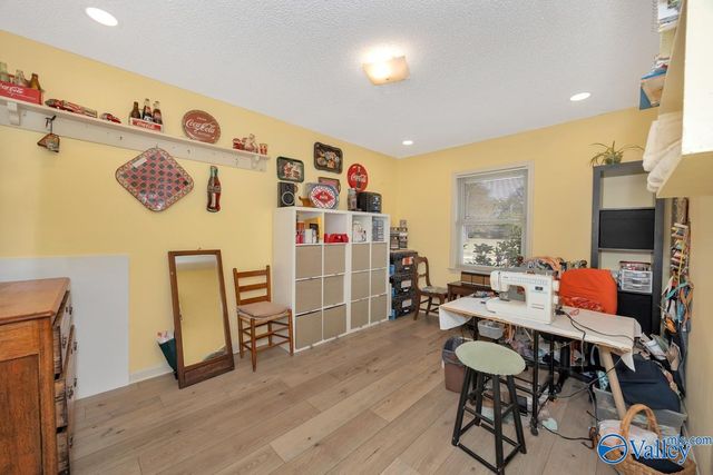 156 County Lake Road, New Market, AL 35761