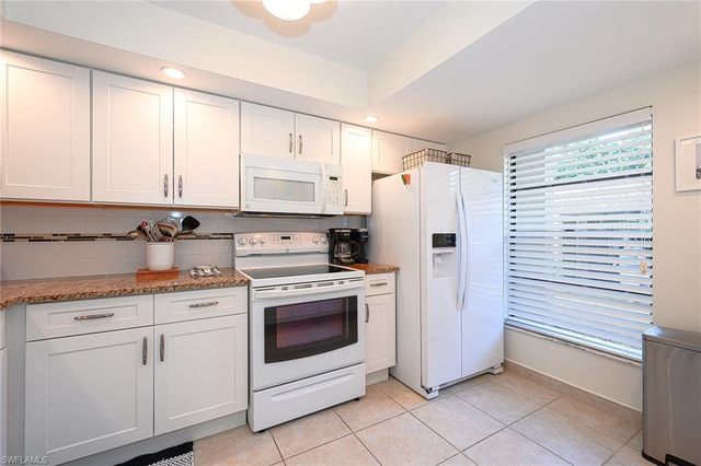 135 Cypress WAY E C, Naples, FL 34110