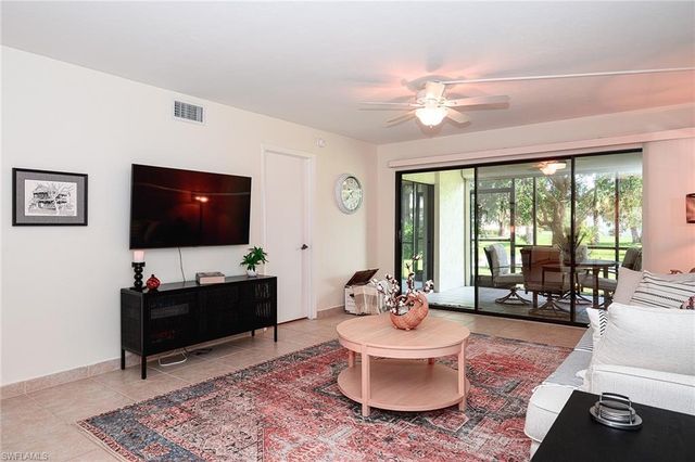 135 Cypress WAY E C, Naples, FL 34110