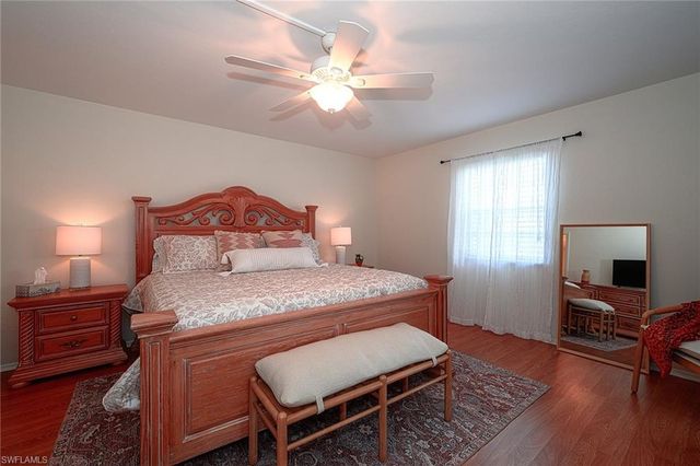 135 Cypress WAY E C, Naples, FL 34110