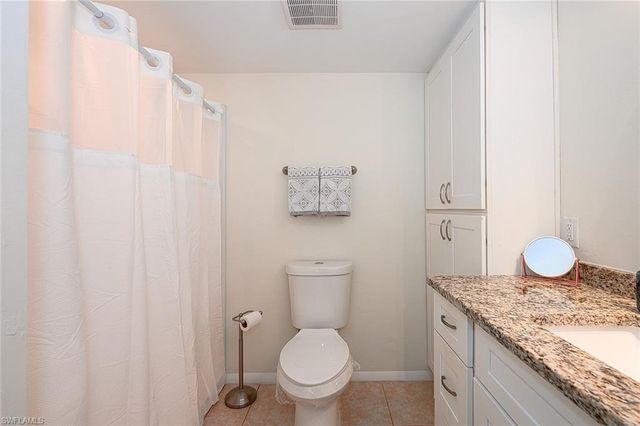 135 Cypress WAY E C, Naples, FL 34110