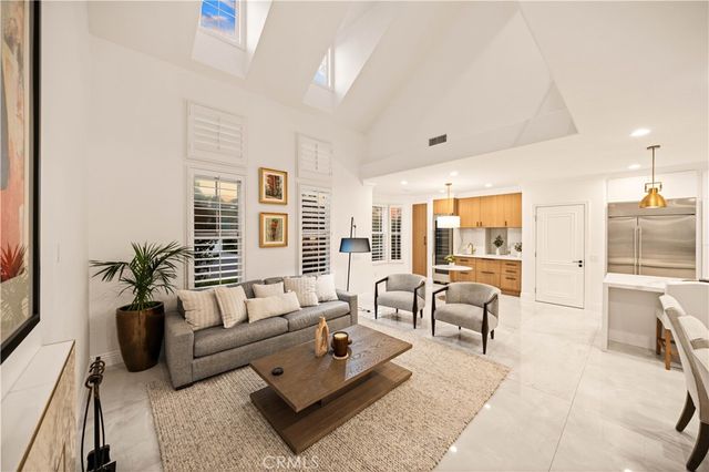 15 Tether Moon Lane, Ladera Ranch, CA 92694