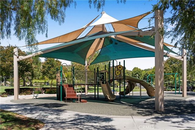 15 Tether Moon Lane, Ladera Ranch, CA 92694