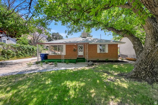 216 DONNA AVE, Ogden, UT 84404