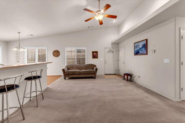 738 Stonebriar Trail, Redding, CA 96003