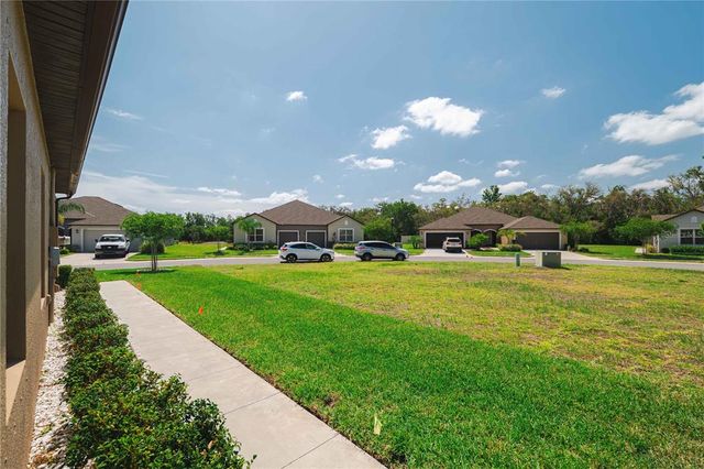 13475 CREST LAKE DRIVE, Hudson, FL 34669