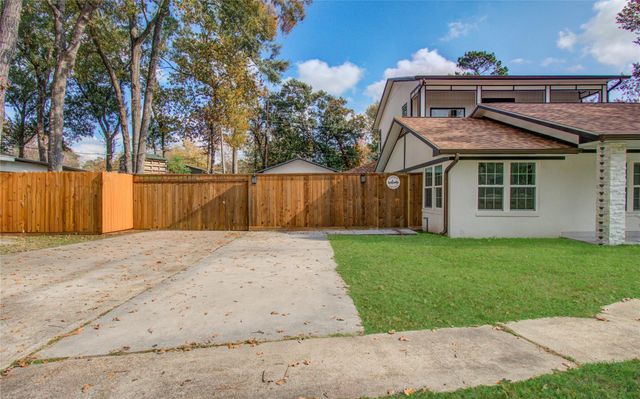 25910 Maplewood Drive, Spring, TX 77386