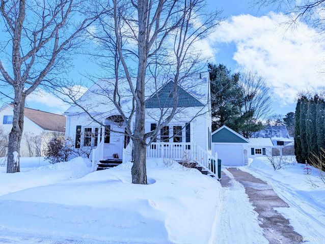418 Albert Street, Marquette, MI 49855
