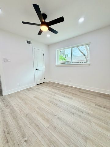1814 Martin Luther Drive, Arlington, TX 76010