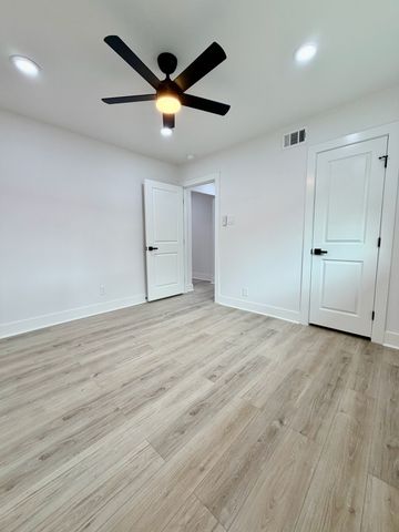 1814 Martin Luther Drive, Arlington, TX 76010