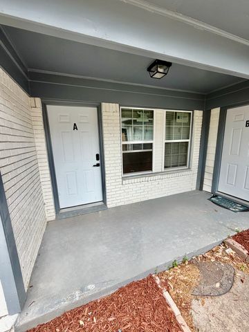 1814 Martin Luther Drive, Arlington, TX 76010