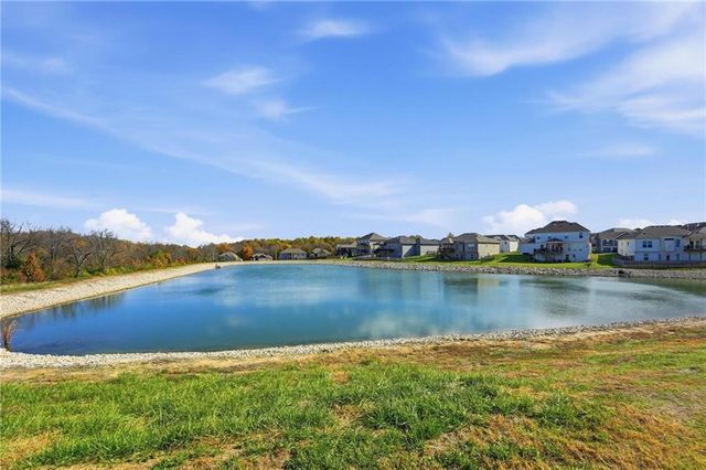 11827 N Manning Avenue, Kansas City, MO 64157