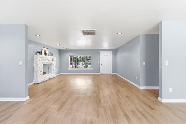 16306 Crosslin Road, Shawnee, OK 74801