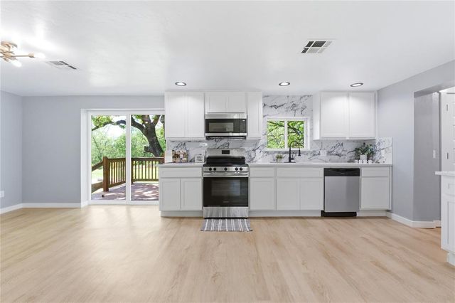 16306 Crosslin Road, Shawnee, OK 74801