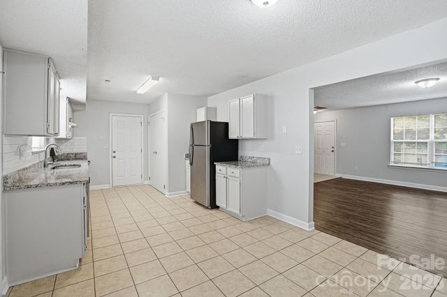 2314 Hope Valley Lane, Charlotte, NC 28213