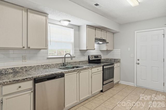 2314 Hope Valley Lane, Charlotte, NC 28213