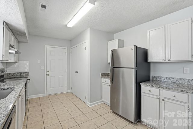 2314 Hope Valley Lane, Charlotte, NC 28213