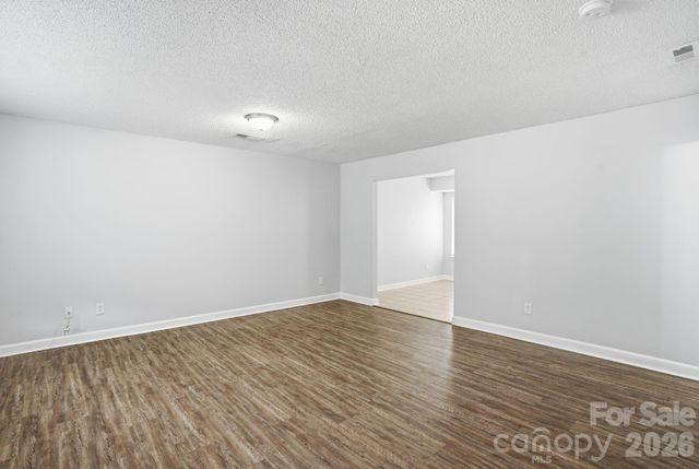2314 Hope Valley Lane, Charlotte, NC 28213