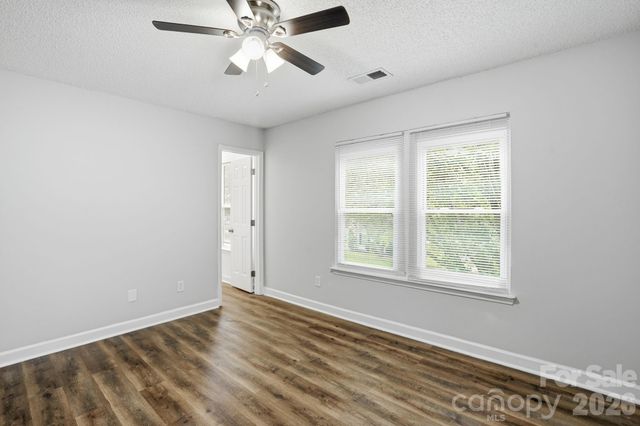 2314 Hope Valley Lane, Charlotte, NC 28213