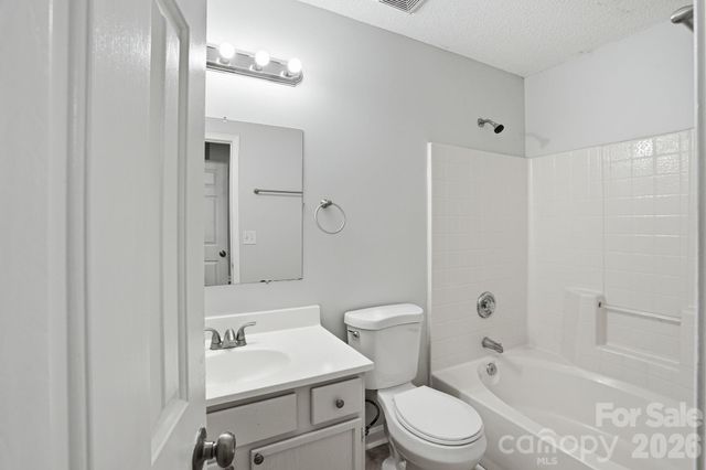 2314 Hope Valley Lane, Charlotte, NC 28213