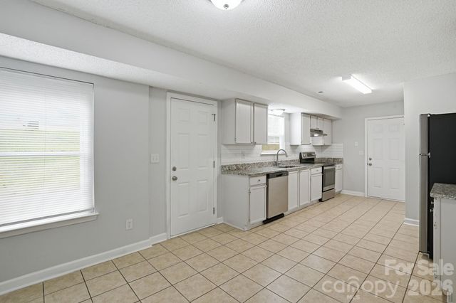 2314 Hope Valley Lane, Charlotte, NC 28213