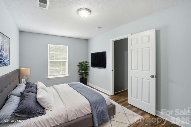 2314 Hope Valley Lane, Charlotte, NC 28213
