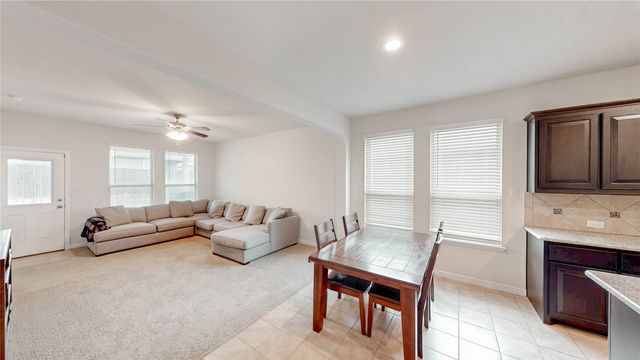 316 Oakbluff Drive, Denton, TX 76210