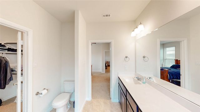 316 Oakbluff Drive, Denton, TX 76210