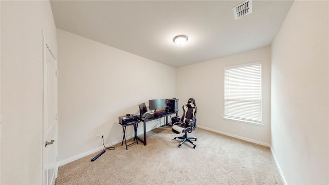 316 Oakbluff Drive, Denton, TX 76210