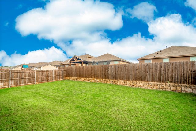 316 Oakbluff Drive, Denton, TX 76210