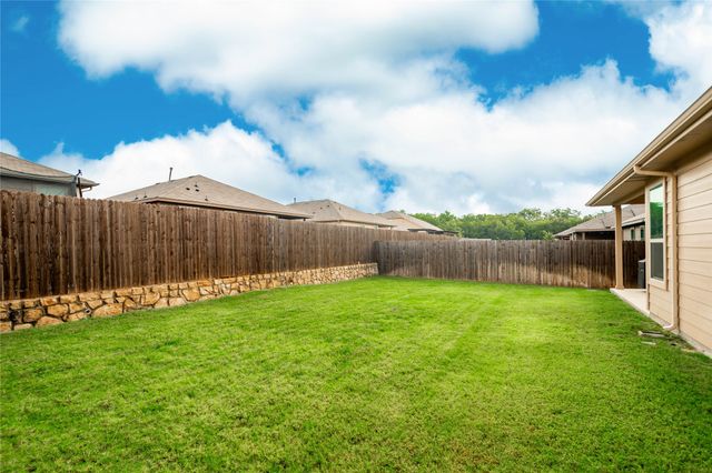 316 Oakbluff Drive, Denton, TX 76210