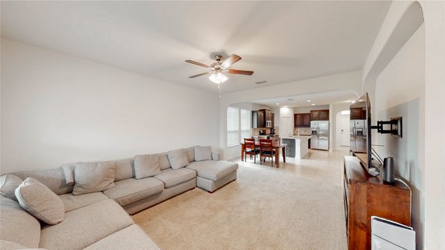 316 Oakbluff Drive, Denton, TX 76210