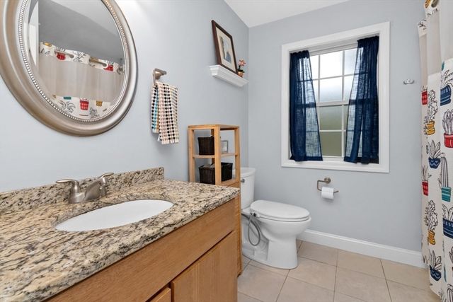 29 Spruce St 23, Waltham, MA 02453