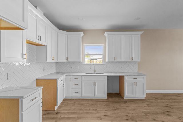 702 S 28th Street, Corsicana, TX 75110