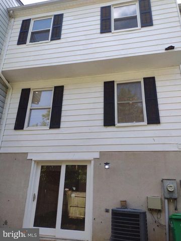 9045 CONTINENTAL, Hyattsville, MD 20785