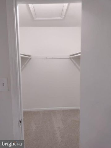 9045 CONTINENTAL, Hyattsville, MD 20785