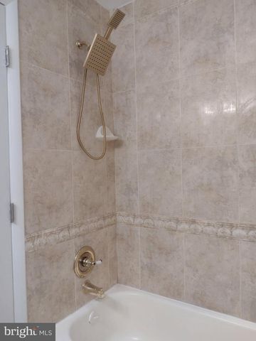 9045 CONTINENTAL, Hyattsville, MD 20785