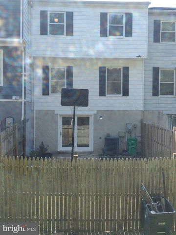 9045 CONTINENTAL, Hyattsville, MD 20785