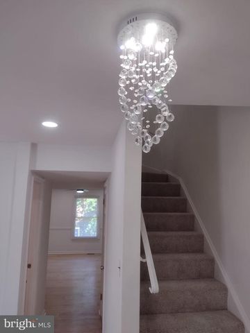 9045 CONTINENTAL, Hyattsville, MD 20785