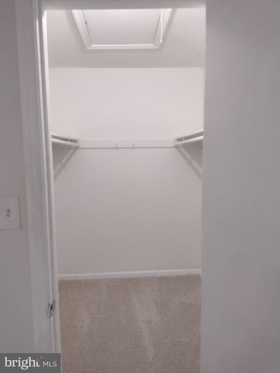 Image 30 of property listing at 9045 CONTINENTAL, Hyattsville, MD 20785