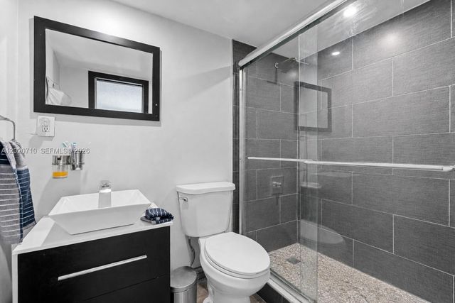 15430 SW 82nd Lane 622, Miami, FL 33193