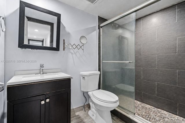15430 SW 82nd Lane 622, Miami, FL 33193