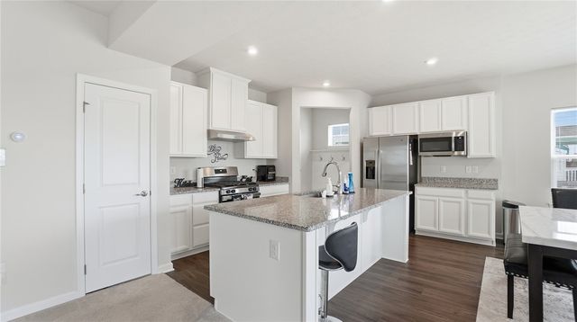 320 Chevington, Tipp City, OH 45371