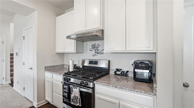 320 Chevington, Tipp City, OH 45371